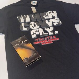 RARE‎ Vintage Universal Studios “When Cows Fly” Twister Tee & VHS Combo!